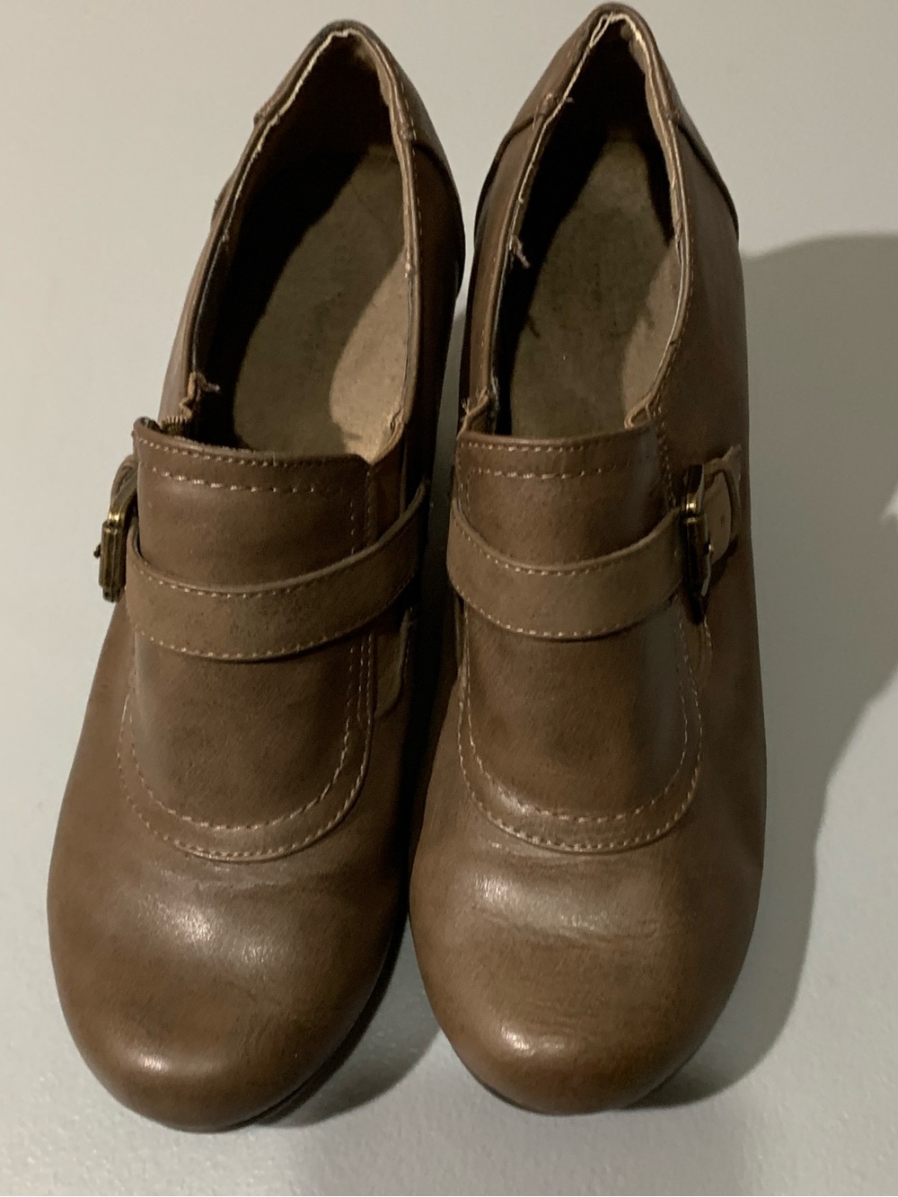 Women’s Brown Leather-Clogs Shoes